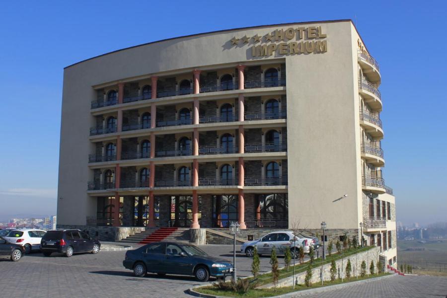Hotel Imperium Suceava Exteriör bild