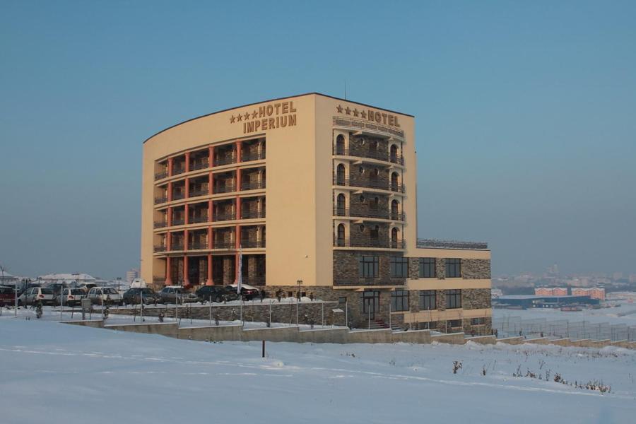 Hotel Imperium Suceava Exteriör bild